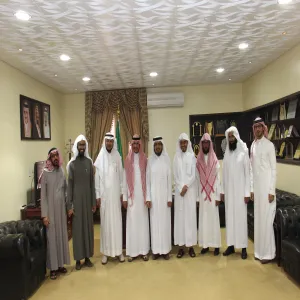 وفدٌ من قسم الدراسات الإسلامية بكلية العلوم والدراسات الإنسانية بحوطة سدير يقوم بزيارةٍ لمركز حوطة سدير