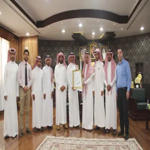 معالي مدير الجامعة يتسلم شهادة آيزو 27001 في أمن المعلومات من عمادة تقنية المعلومات