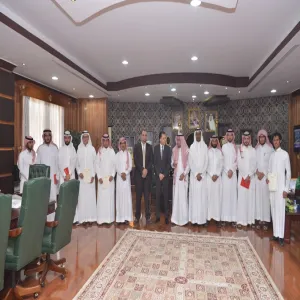 معالي مدير الجامعة يستقبل الطلبة المشاركين في برنامج التدريب الصيفي في شركة هواوي