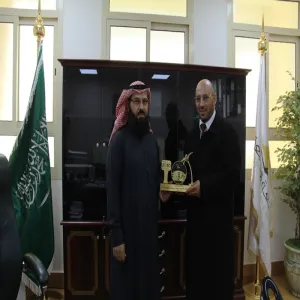 الجامعة تشارك في مؤتمر : ( دور الجامعات السعودية في تفعيل رؤية 2030 )