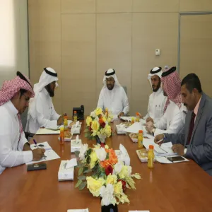 لجنة الإشراف على وحدات خدمة المجتمع بكليات الجامعة تعقد اجتماعها الأول