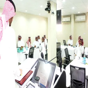 تنفيذ برنامج تدريبي لمعهد الإدارة العامة في الجامعة