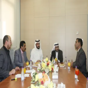 عمادة خدمة المجتمع والتعليم المستمر تعقد اجتماعاً مع وفد من المجلس الثقافي البريطاني بشأن تنفيذ برامج لاختبار (IELTS)