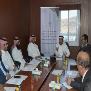 وكيل الجامعة للشؤون التعليمية يفتتح ورشة عمل (مؤشرات الأداء .. أهميتها وآلية قياسها ) ويؤكد أهمية توحيد الآليات والمنهجيات
