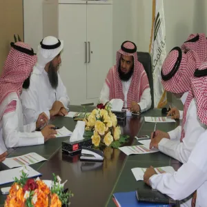 اللجنة الإشرافية لزيارة فريق التقييم للاعتماد الأكاديمي الأمريكي للهندسة والتكنولوجيا (ABET) تواصل أعمالها