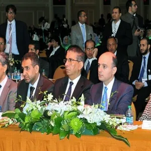 سفير خادم الحرمين الشريفين لدى الولايات المتحدة الأمريكية يزور جناح الجامعة في واشنطن
