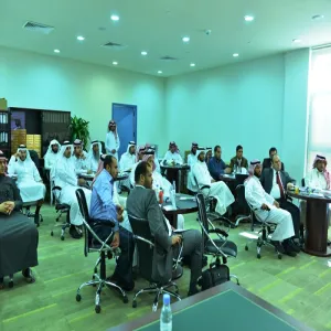 عمادة التعليم الإلكتروني والتعلم عن بعد تقيم دورة تعريفية عن النسخة الجديدة لنظام المجالس واللجان