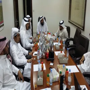 اللجنة التنفيذية للمستشفى الجامعي تقيم عدة اجتماعات مع شركات هندسية متخصصة في تصاميم المستشفيات الجامعية