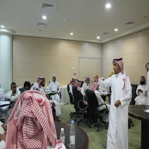 بالتعاون مع صندوق المئوية عمادة شؤون الطلاب تقيم ورشة عمل بعنوان: نشر ثقافة العمل الحر