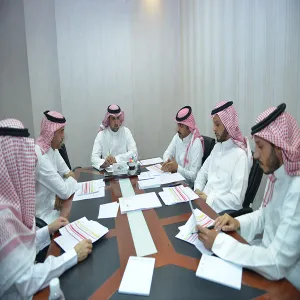 لجنة جائزة معالي مدير الجامعة للمواقع الفرعية ومواقع أعضاء هيئة التدريس والموظفين المتميزة تعقد اجتماعها الثالث و تعتمد نتائج التقييم المبدئي