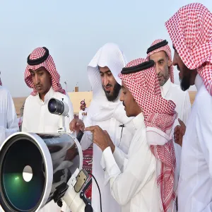 المرصد الفلكي بالجامعة يتثبت رؤية هلال شهر شوال