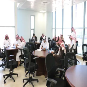 IN COOPERATION WITH SAUDI REAL ESTATE INSTITUTE: DEANSHIP OF STUDENT AFFAIRS CONDUCTS COURSES IN REAL ESTATE FIELD