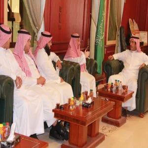 سعادة محافظ الغاط يستقبل منسوبي كلية العلوم والدراسات الإنسانية بالغاط
