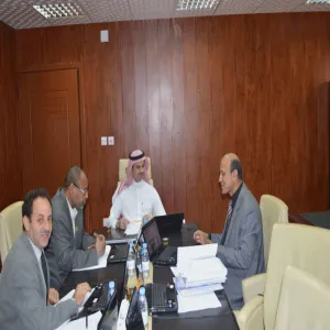مركز النشر والترجمة يناقش نشر عدد من الكتب الجديدة