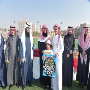 برعاية وتشريف وكيل الجامعة مركز رعاية الأسرة والطفولة يقيم ماراثون الطفولة ( ولاءٌ وبيعة )
