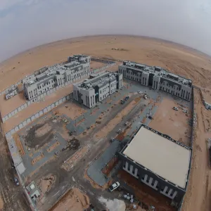 طلاب وطالبات كلية العلوم والدراسات الإنسانية بمحافظة رماح ينتقلون للمبنى الجامعي الجديد