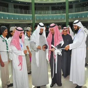 معالي مدير الجامعة يفتتح الملتقى التحضيري للمؤتمر العلمي الثالث لطلبة التعليم العالي