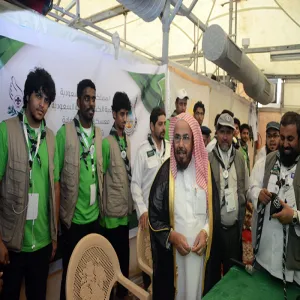 جوالة الجامعة تشارك في خدمة الحجاج وتستضيف معالي الشيخ المطلق في معسكرها
