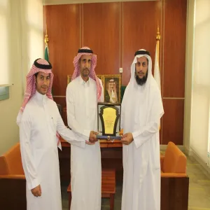 تكريم الدكتور/ سليمان بن عبدالله السلامة وتوديع الاستاذ منصور الحبردي