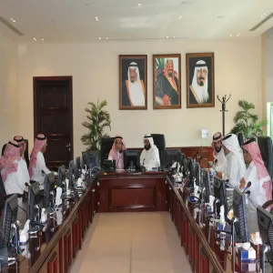 وفد من عمادة شؤون الطلاب يزور مؤسسة الملك عبدالعزيز ورجاله لرعاية الموهبة  والإبداع