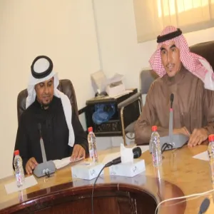 وفد طلابي من كلية المجتمع يزور قسم الميزانية بإدارة التربية والتعليم بالمجمعة