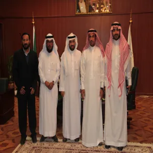 معالي مدير الجامعة يدشن شهادةَ كامبريدج في الحاسب الآلي