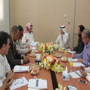 عمادة خدمة المجتمع والتعليم المستمر تعقد اجتماعاً تشاورياً حول آلية تطبيق إجراءات ومعايير جودة برامج التجسير