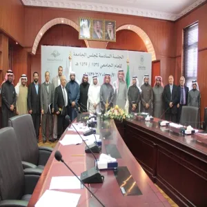 معالي مدير الجامعة يُكرِّم المشرفين التنفيذيين لبرامج التجسير