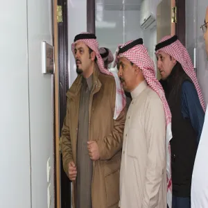 صاحب السمو الملكي الامير سعود بن مشعل يزور العيادات الطبية