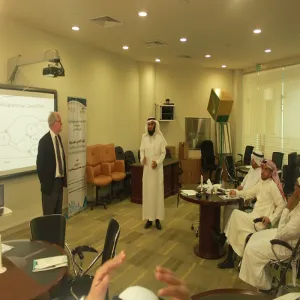 وكالة الجامعة للشؤون التعليمية تنظم ورشة عمل بعنوان (القيادة الأكاديمية : تجارب دولية)