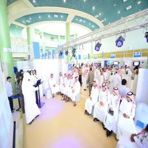 الجامعة تنظم عدداً من الدورات وورش العمل على هامش فعاليات أسبوع التقنية و التعاملات الإلكترونية