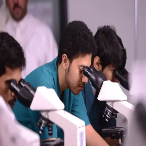 الجامعة ترصد تطور واقعها التعليمي وتقدم لطلابها أكثر من 185 خدمة إلكترونية طلابية.