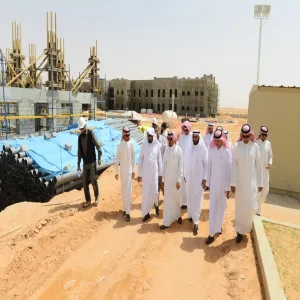 معالي مدير الجامعة يتفقد مشروع المباني العاجلة للطلاب والطالبات في رماح
