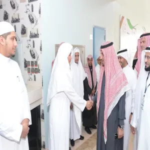 معالي مدير الجامعة يلتقي الدفعة الأولى من طلاب المنح الدراسية غير السعوديين