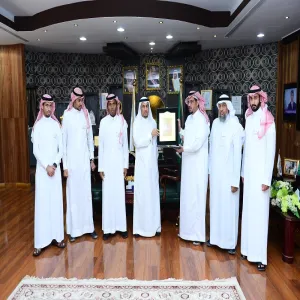 معالي مدير الجامعة يلتقي مدراء الإدارات بالإدارة العامة للمتابعة