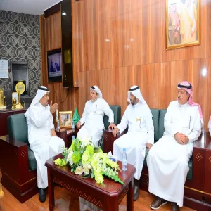 الدكتور زياد الدريس في رحاب الجامعة ويلقي محاضرة حول العرب ورئاسة اليونسكو