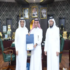 الصقعبي يحصل على شهادة التميز في البحث العلمي من المؤسسة الكندية العلمية للاكتشافات الطبية العالمية