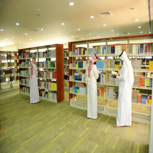 عمادة شؤون المكتبات تقيم برنامج (أسبوع المكتبة)