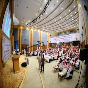 معالي مدير الجامعة يفتتح المؤتمر الدولي الاول لجامعة المجمعة والمعرض العلمي المصاحب
