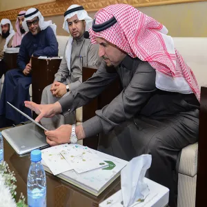 معالي مدير الجامعة يدشن مبادرة باحث المستقبل