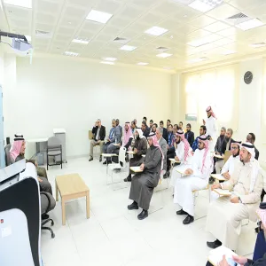 معالي مدير الجامعة يقومُ بزيارةٍ لكلية الطب وكلية العلوم الطبية التطبيقية