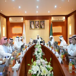 عمداء كليات طب الأسنان بالمملكة يعقدون اجتماعها الثالث عشر في رحاب الجامعة بكلية طب الأسنان بالزلفي .