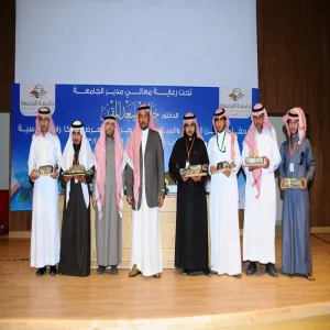 معالي مدير الجامعة يفتتح البرامج والمبادرات التطويرية ومعرض الابتكارات الهندسية