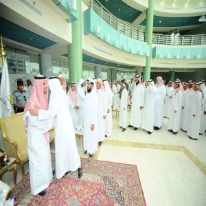 الجامعة تنظم حفل معايدة لمنسوبيها