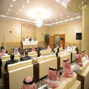 لجنة جائزة معالي مدير الجامعة للمواقع الفرعية ومواقع أعضاء هيئة التدريس والموظفين المتميزة تقيم ورشة عمل