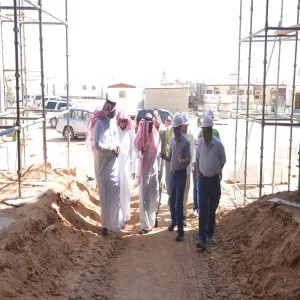 معالي مدير الجامعة يتفقد مشروعي إدارة الجامعة وكلية العلوم الطبية التطبيقية