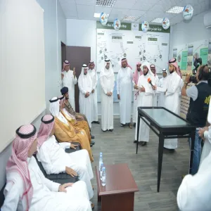 معالي مدير الجامعة يدشن وحدة متابعة التقلبات الجوية بالجامعة