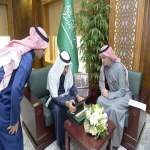معالي مدير الجامعة يدشن نظام إدارة المحتوى المعرفي
