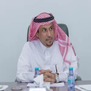 معالي مدير الجامعة يعتمد ترقية عدد(229) موظف من موظفي الجامعة