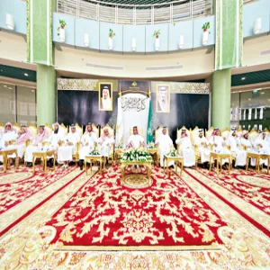 إدارة العلاقات العامة والإعلام الجامعي تنظم حفل المعايدة السنوي